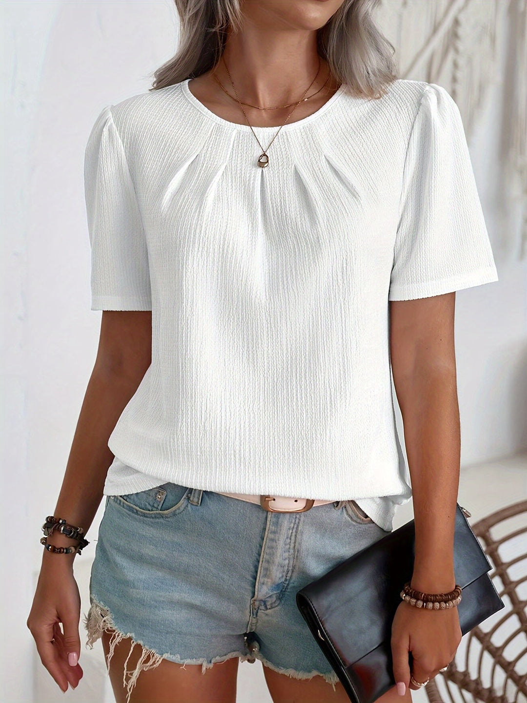 Noémie | T-shirt élégant à texture subtile