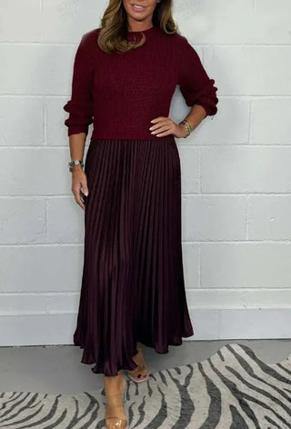 Claudine | La Robe Pull Plissée Élégance et Confort